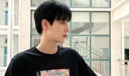 许凯前女友爆料视频大全,揭秘明星感情纠葛背后的真相